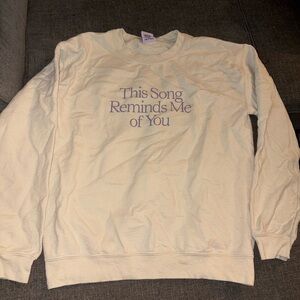 Lonely ghost crewneck top